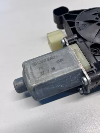 5Q0959802B 0130822378 Моторчик стеклоподъемника Audi A3 8V Арт e9622747, вид 3