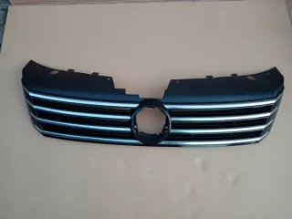 3AA853651 Решетка радиатора Volkswagen Passat B7 Арт e9626429, вид 1
