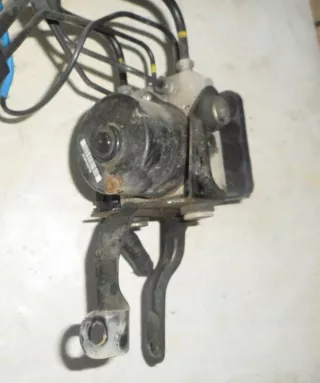 8V51-2C405-AE 8V512C405AE Блок ABS Ford Fiesta 5 Арт e9639583, вид 2