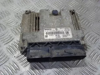 0281012694 Блок управления двигателем Opel Astra H Арт e9644858, вид 2