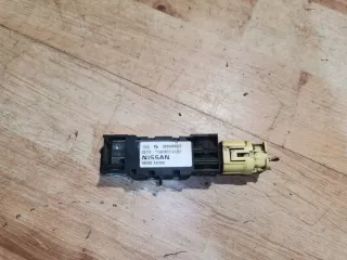 98582-AX300 98582AX300 Датчик удара Nissan Micra K12 Арт e9650784, вид 1