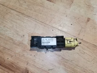 98582-AX300 98582AX300 Датчик удара Nissan Micra K12 Арт e9650784, вид 2