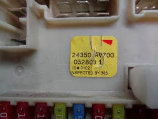 24350AV700 Блок предохранителей Nissan Primera 12 Арт e9657610, вид 3