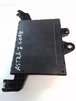 13302301 Блок предохранителей Opel Astra J Арт e9657805, вид 2