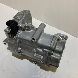926003211R Компрессор кондиционера Renault Arkana Арт e9662949, вид 5