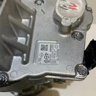 926003211R Компрессор кондиционера Renault Arkana Арт e9662949, вид 8