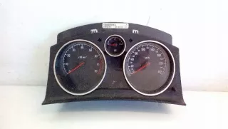 13186321HC Щиток приборов (приборная панель) Opel Astra H Арт e9670581, вид 1