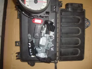 Блок управления двигателем Mazda 3 BK Арт e9676657, вид 2