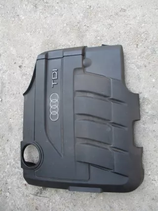  Декоративная крышка двигателя Audi A3 8P Арт e9677436, вид 1