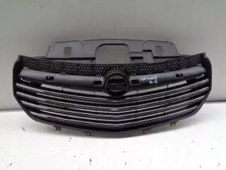 93450928 Решетка радиатора Opel Vivaro B Арт e9684349, вид 1