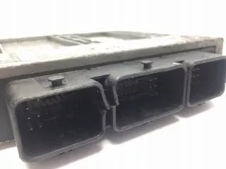 8200153997 Блок управления двигателем Renault Laguna 2 Арт e9691780, вид 4