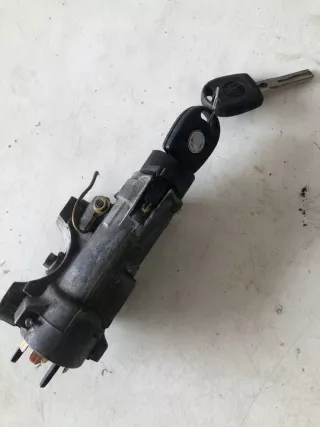 038906018J Блок управления двигателем Volkswagen Golf 4 Арт e9694976, вид 3