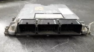 281010944 Блок управления двигателем Volkswagen Passat B5 Арт e9695481, вид 3