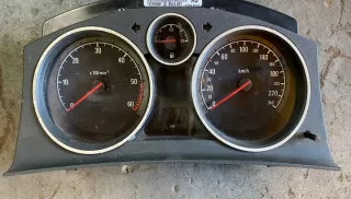 13216684PF 13216684 Щиток приборов (приборная панель) Opel Astra H Арт e9720826, вид 2