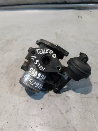 038129637 Клапан EGR Seat Toledo 2 Арт e9725057, вид 1