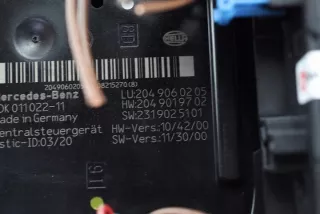 2011-2014 2049060205 2049019702 Блок предохранителей Mercedes C W204 Арт e9736820, вид 3