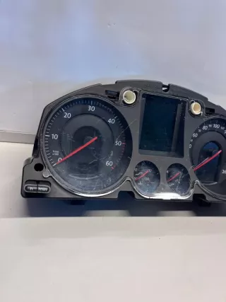 3C0920871E Щиток приборов (приборная панель) Volkswagen Passat B6 Арт e9743773, вид 2