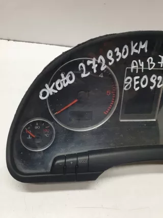 8E0920900P Щиток приборов (приборная панель) Audi A4 B7 Арт e9748713, вид 2