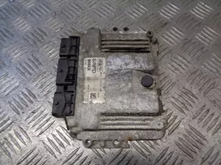 3M61-12A650-AD Блок управления двигателем Mazda 3 BK Арт e9750384, вид 1
