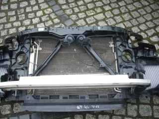  Передняя панель крепления облицовки (телевизор) Audi Q7 4L Арт e9753120, вид 3