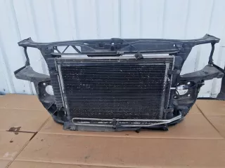  Передняя панель крепления облицовки (телевизор) Audi A4 B7 Арт e9765045, вид 1