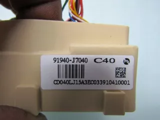 91940-J7040 Блок предохранителей Kia Ceed 3 Арт e9768429, вид 4