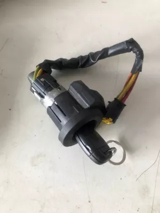 8200212348 Блок управления двигателем Renault Clio 2 Арт e9771031, вид 4