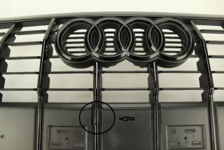 83A853651B 83A853651 Решетка радиатора Audi Q3 1 Арт e9773834, вид 2