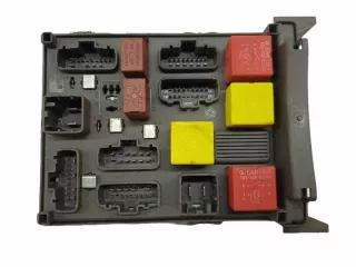 8200283811 2000-2007 Блок предохранителей Renault Laguna 2 Арт e9782504, вид 1
