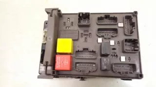 8200228549 Блок предохранителей Renault Laguna 2 Арт e9791047, вид 3