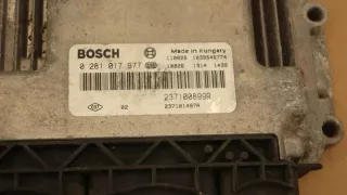 0281017977 Блок управления двигателем Renault Master 3 Арт e9799542, вид 2