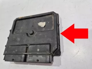 8200057151 7700105954 R04010029E Блок управления двигателем Renault Megane 1 Арт e9799572, вид 2