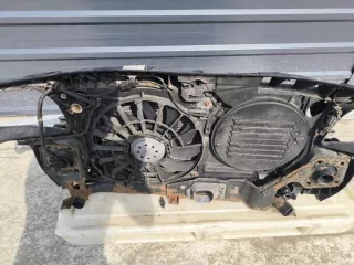  Передняя панель крепления облицовки (телевизор) Audi A4 B7 Арт e9800739, вид 11