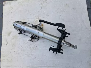 6864826 32306864826 Рулевая колонка BMW X1 F48 Арт e9814400, вид 1