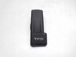 03F103935A Декоративная крышка двигателя Audi A1 Арт e9820857, вид 1