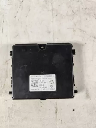 285250615R E1069369 00010254 Блок управления двигателем Renault Clio 4 Арт e9823387, вид 1