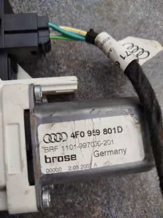 4F0959801D Моторчик стеклоподъемника Audi A6 C6 (S6,RS6) Арт e9824172, вид 3
