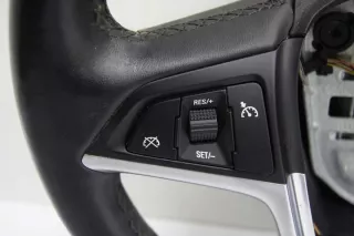 13351025 Руль Opel Astra J Арт e9834249, вид 2