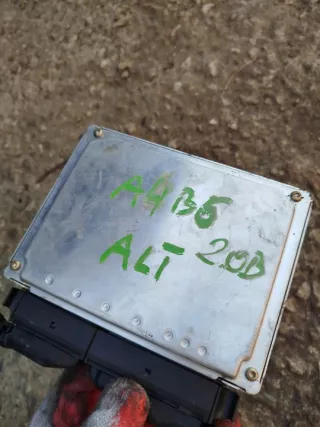 8E0907557 0261206051 Блок управления двигателем Audi A4 B6 Арт e9840065, вид 2