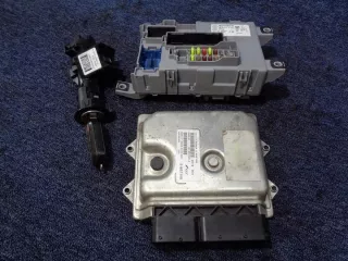 51857108 00519345240 51800628 Блок управления двигателем Fiat Panda 3 Арт e9864097, вид 1
