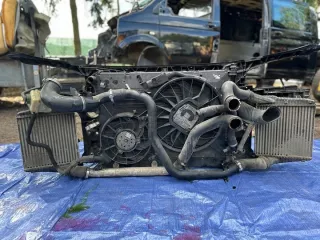  Передняя панель крепления облицовки (телевизор) Audi Q7 4L Арт e9873000, вид 2