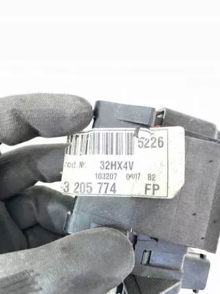 13205774 519162002 09073578 Блок предохранителей Opel Vectra C  Арт e9887020, вид 3