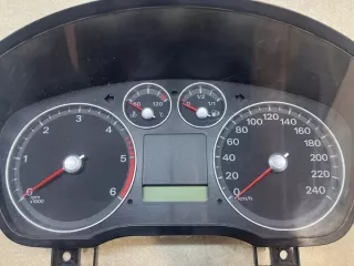 3M5F10A855A Щиток приборов (приборная панель) Ford Focus 1 Арт e9923328, вид 3