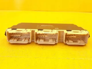 A2059006402 A2059025600 Блок предохранителей Mercedes C W205 Арт e9976769, вид 2