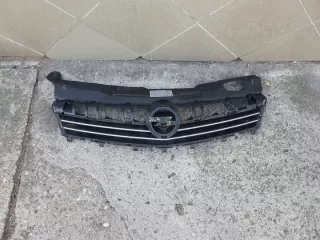 13225775 Решетка радиатора Opel Astra H Арт e9986789, вид 2