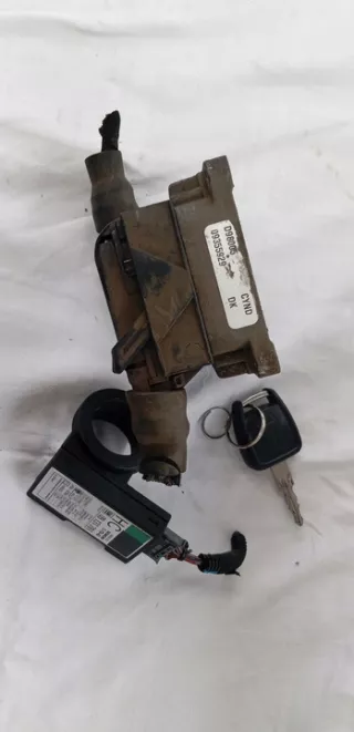 09355929 09131781 Блок управления двигателем Opel Astra G Арт e9997950, вид 1