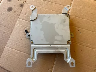 RF4S18881C Блок управления двигателем Mazda 323 BJ Арт e10024941, вид 3