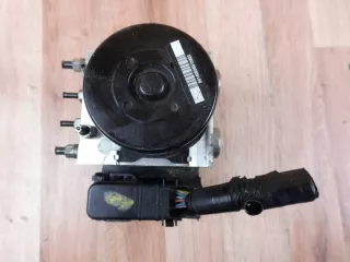 2008-2013 BFD2437AZ BFD2-437AZ Блок ABS Mazda 3 BL Арт e10053650, вид 2