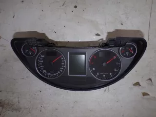 8E0920932A Щиток приборов (приборная панель) Audi A4 B7 Арт e10054353, вид 1