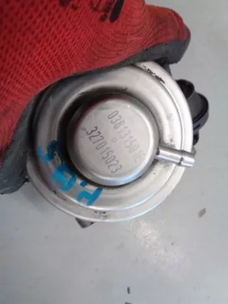 038131501E Клапан EGR Volkswagen Passat B5 Арт e10098875, вид 2